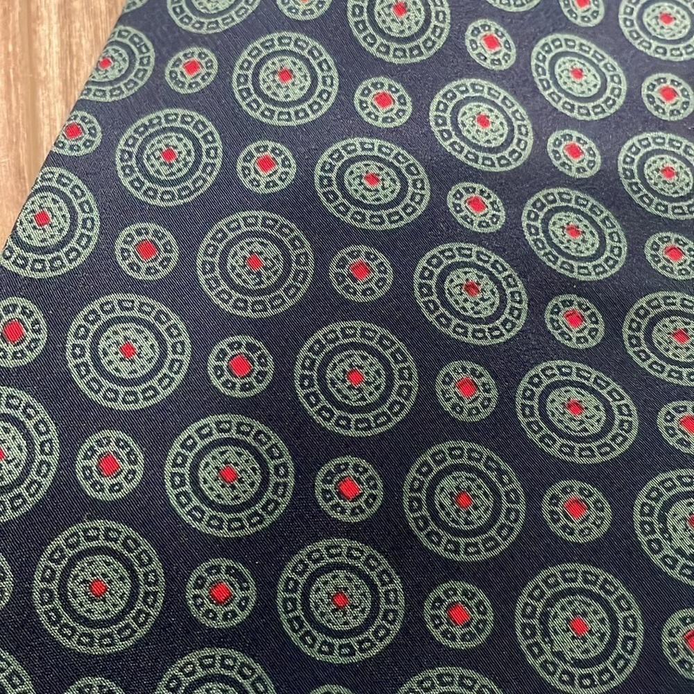 FENDI 100% Silk Made In Italy Necktie Tie